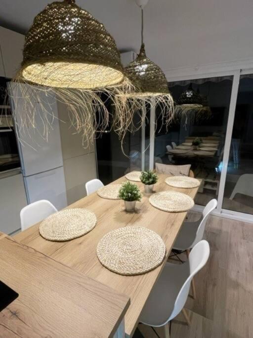 Precioso Apto Miami Primera Linia Playa Cala De Las Sirenas, Con Wifi Y Netflix, Adecuado Para Teletrabajar 迈阿密普拉特亚 外观 照片