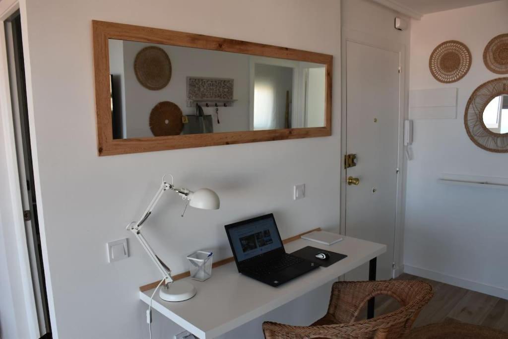 Precioso Apto Miami Primera Linia Playa Cala De Las Sirenas, Con Wifi Y Netflix, Adecuado Para Teletrabajar 迈阿密普拉特亚 外观 照片