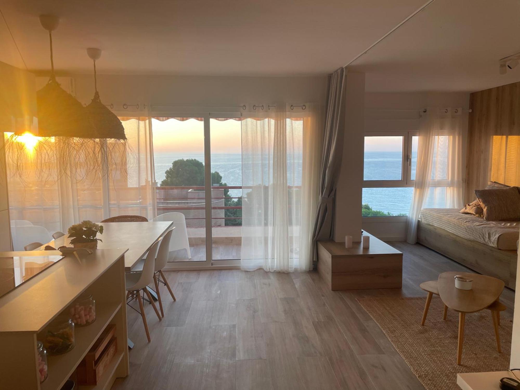 Precioso Apto Miami Primera Linia Playa Cala De Las Sirenas, Con Wifi Y Netflix, Adecuado Para Teletrabajar 迈阿密普拉特亚 外观 照片